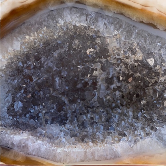 Geode crystal - Picture 2 of 4